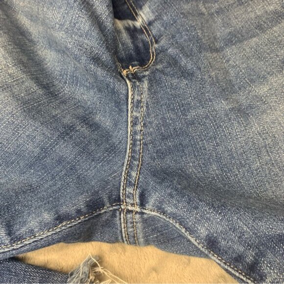 Women’s Paige Brigitte Crop Jeans Light Wash Mid Rise Distressed Hems Size 29 - Picture 8 of 11